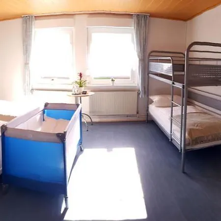 招待所 Zum Lindenwald *